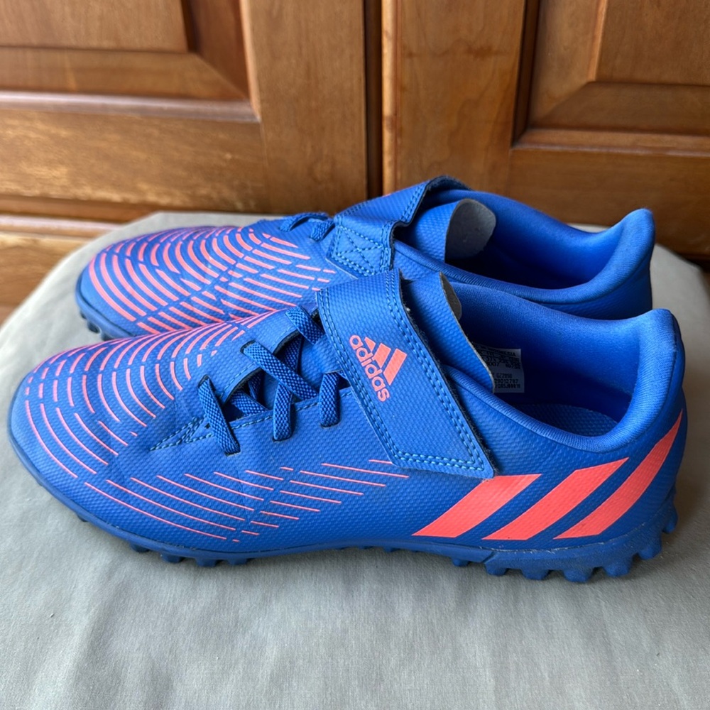 Girls Adidas Lacrosse shoes size 5